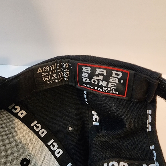 Skull on Iron Cross strapback - Picture 5 of 5